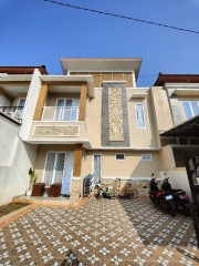 Dijual Rumah Siap Huni Di Grand Depok City, Depok